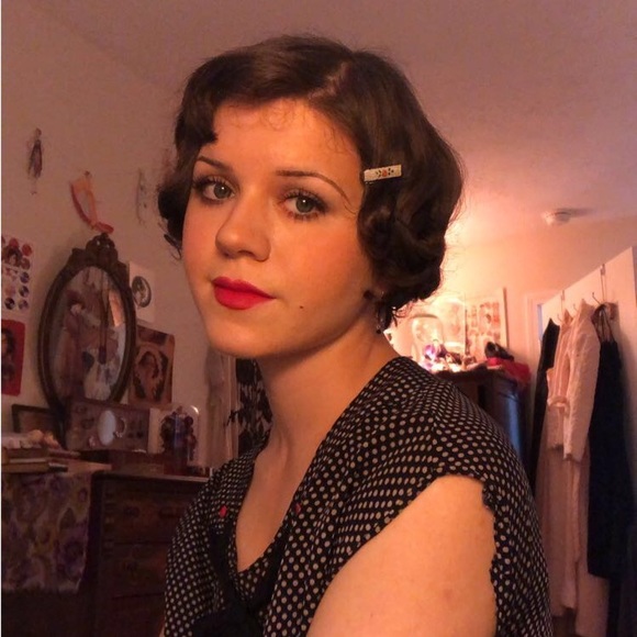 Meet your Posher, Emma - Picture 4 of 5